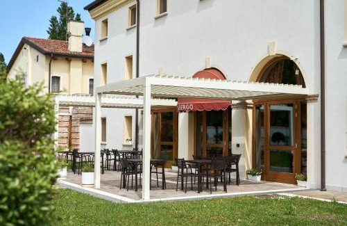 Lughetto di Campagnalupia Hotel | Albergo Antica Corte Marchesini