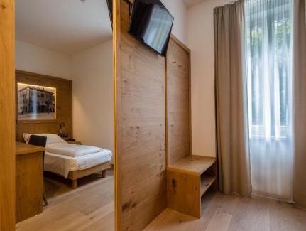 Mezzocorona Hotel | Albergo Caffe Centrale