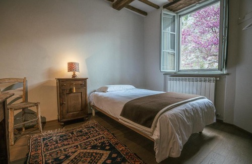 Roccalbegna Hotel | Albergo La Pietra