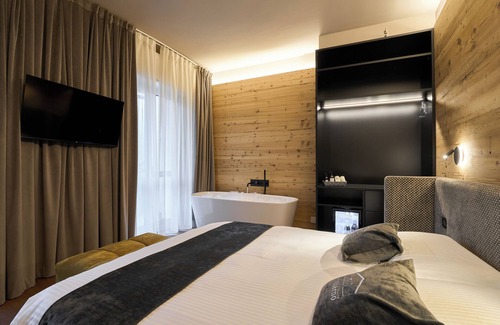 Fuipiano Valle Imagna Hotel | Albergo Moderno