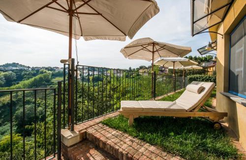 Cisterna d'Asti Hotel | Albergo Ristorante Garibaldi