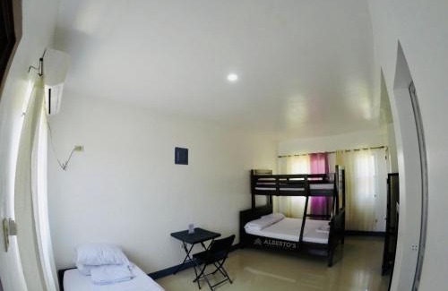 Mariveles Hotel | Alberto's Lodging House