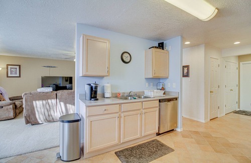 Princess Jeanne House | Albuquerque Getaway Near Shopping & Fiesta Park!