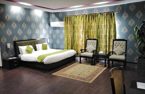 Punjab Hotel | Aleena Hotel