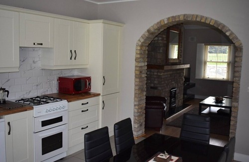 Leixlip Cottage | Alensgrove Cottages No. 10