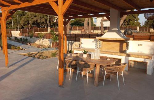 Vasilikos Villa | Alestone Villa by the sea