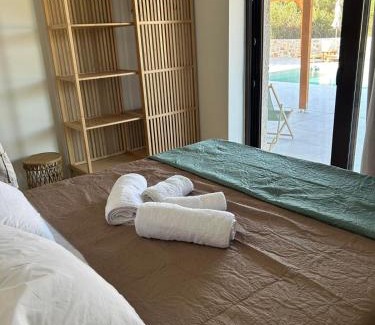 Vasilikos Villa | Alestone Villa by the sea