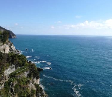 Manarola House | Alex Room