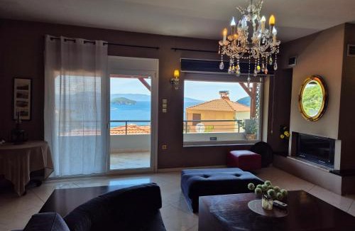 Nea Iraklitsa Villa | Alexandros Villa