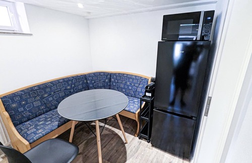 Ludwigsburg Apartment | ALFA Ludwigsburg City 3 Zimmer 5 Betten Küche Netflix INET WM
