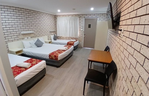 Gilgandra Hotel | Alfa Motel