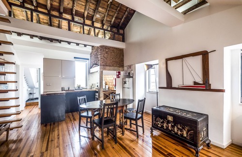 Alfama Apartment | Alfama, charming attic Terrace with river view - Lisboa vida boa 1