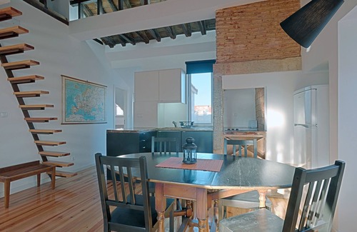 Alfama Apartment | Alfama, charming attic Terrace with river view - Lisboa vida boa 1