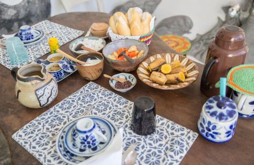 Arembepe Bed & Breakfast | Alfazema Cultural Bed and Breakfast