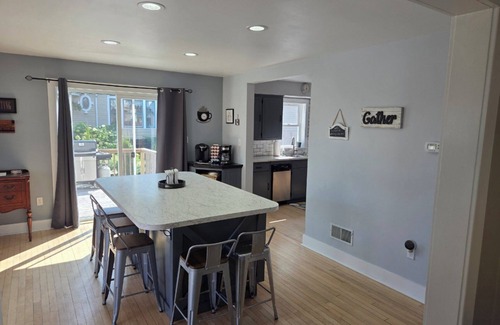 Algoma House | Algoma Retreat - Fishing, Family, Fun, Door County