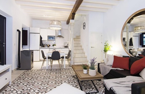 San Pedro Ski Chalet | Alhambra Boutique Terrace