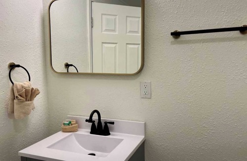 Lake Ozark Hotel | Alhonna Resort Motel Unit 35