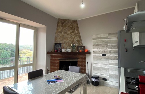 Monterotondo House | Alice's house on the outskirts of Rome