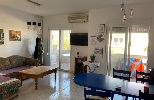 Nea Peramos House | Alikis House
