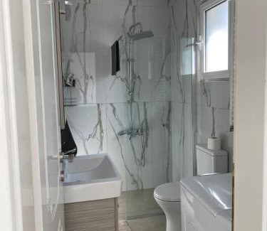 Nea Peramos House | Alikis House