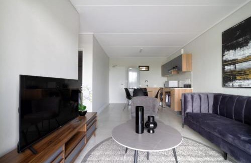 Boksburg Apartment | #AlimamaSpaces Pano's Greenpark