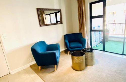 Greater Johannesburg Metropolitan Area Apartment | #AlimamaSpaces: The Chelsea's Munyaka