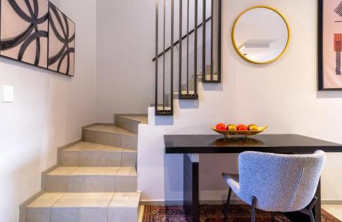 Greater Johannesburg Metropolitan Area Apartment | AlimamaSpacesThe Mansons Cascades Villa