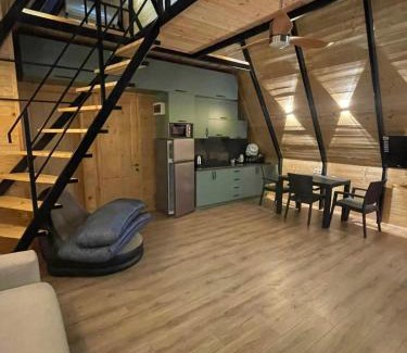 Ambrolauri Ski Chalet | Alisa's cottage in Racha ალისას კოტეჯი რაჭაში