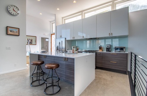 North Admiral House | Alki Beach House with Sweeping Sea & Mountain Views