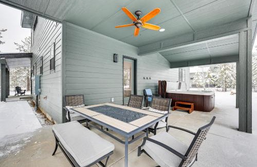 Tamarack Resort House | All-Season Cabin Hot Tub and Sauna in Donnelly