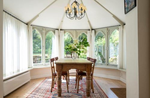 Lechlade House | All Souls Cottage