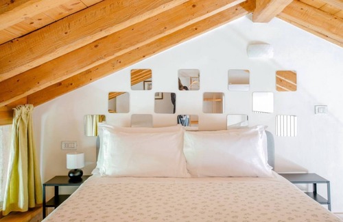 Abbadia Lariana Bed & Breakfast | Alla Torre del Barbarossa B&B Foresteria