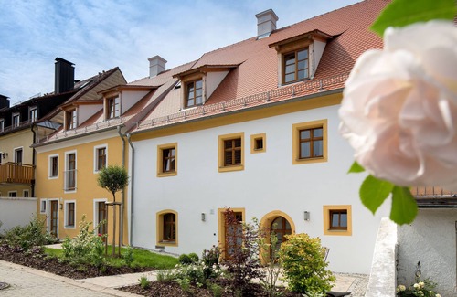 Kemnath Apartment | Allergy-friendly apartment for two people l Towels and WLAN included.