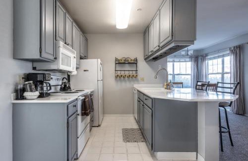 Hood River Apartment | Alleys 22 with Direct Deck Access