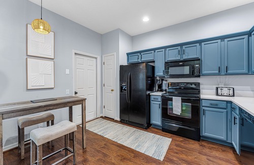 Tampa House | Allison Palms Luxury Tampa Townhome w/Pool. Excellent Location for Amenities!