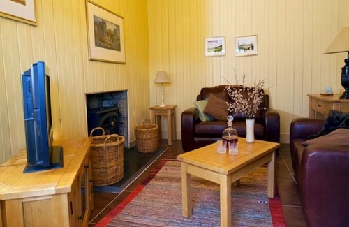 Newtonmore Cottage | Allt Bronach Cottage