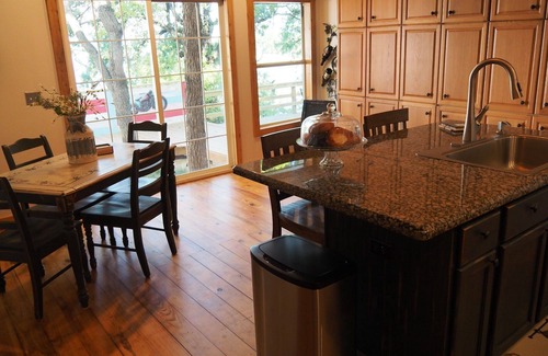 Eastland House | Allure 1900 sq waterfront home with country elegance spectacular views