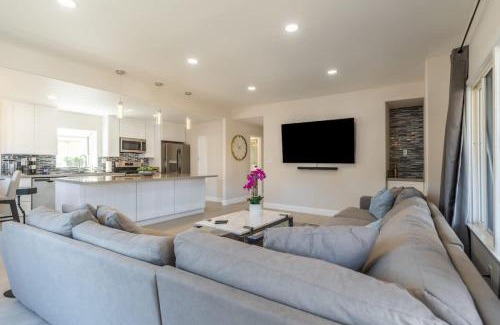 Hillcrest House | Allure Retreat