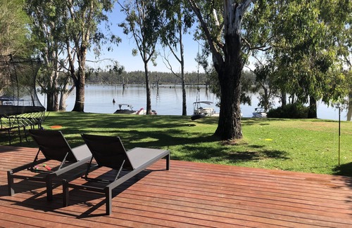 Bundalong House | Allure Waters Bundalong - Own Private Jetty