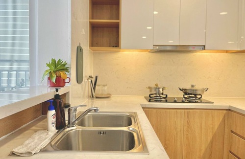 District 7 Apartment | Alm's 1 BedRoom Apartment at Sunrise City District 7