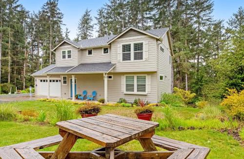 Manzanita House | Almand Glen (MCA #1038)