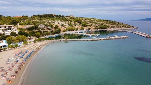 Lithi Hotel | Almiriki Chios Rooms & Apartments