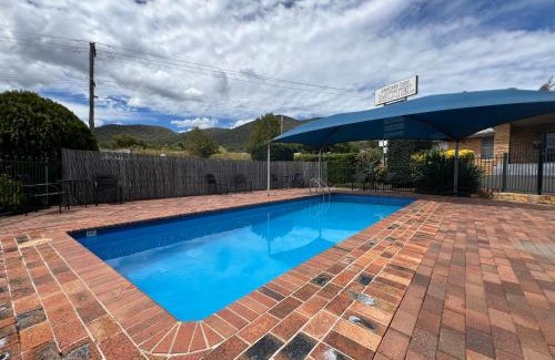 East Tamworth Hotel | Almond Inn Motel