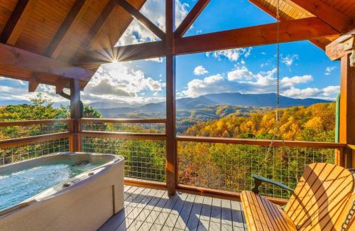 Gatlinburg - Pigeon Forge House | Almost Heaven- Gatlinburg Dream Smoky Mountain Retreat