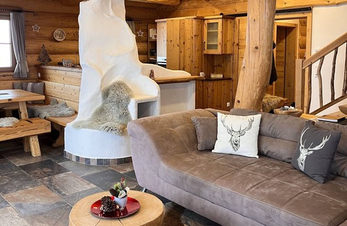 Albeck Cabin | Almzauber Chalets Hochrindl - Chalet Enzian incl. infrared loungers (max. 6 persons)