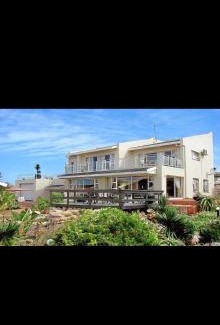 Port Edward House | Aloe Inn Guesthouse