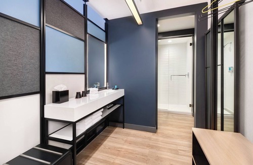 West Chester Hotel | Aloft Cincinnati West Chester