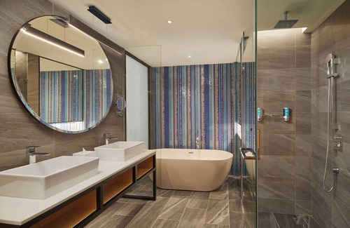 Pantai Tengah Hotel | Aloft Langkawi Pantai Tengah