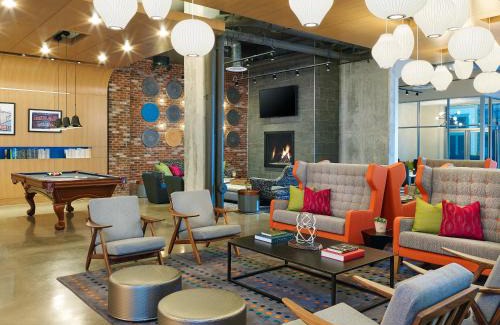 Downtown Louisville Hotel | Aloft Louisville Downtown