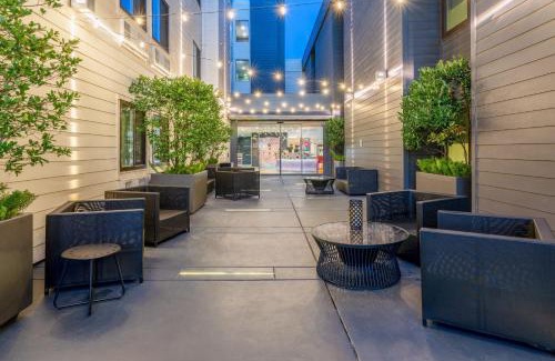 Heritage District Hotel | Aloft Sunnyvale